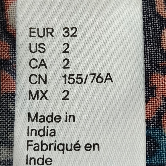 Divided By H&M Women’s Multicolor Elastic Waist Dress With Pockets Size 2 - Picture 7 of 8